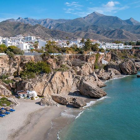 Complejo Andalucia Torrecilla Beach Nerja Bagian luar foto
