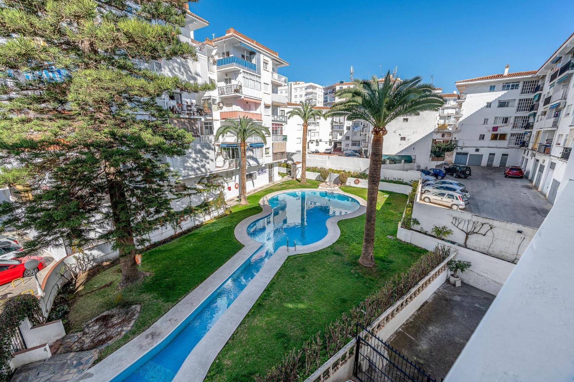 Complejo Andalucia Torrecilla Beach Nerja Bagian luar foto