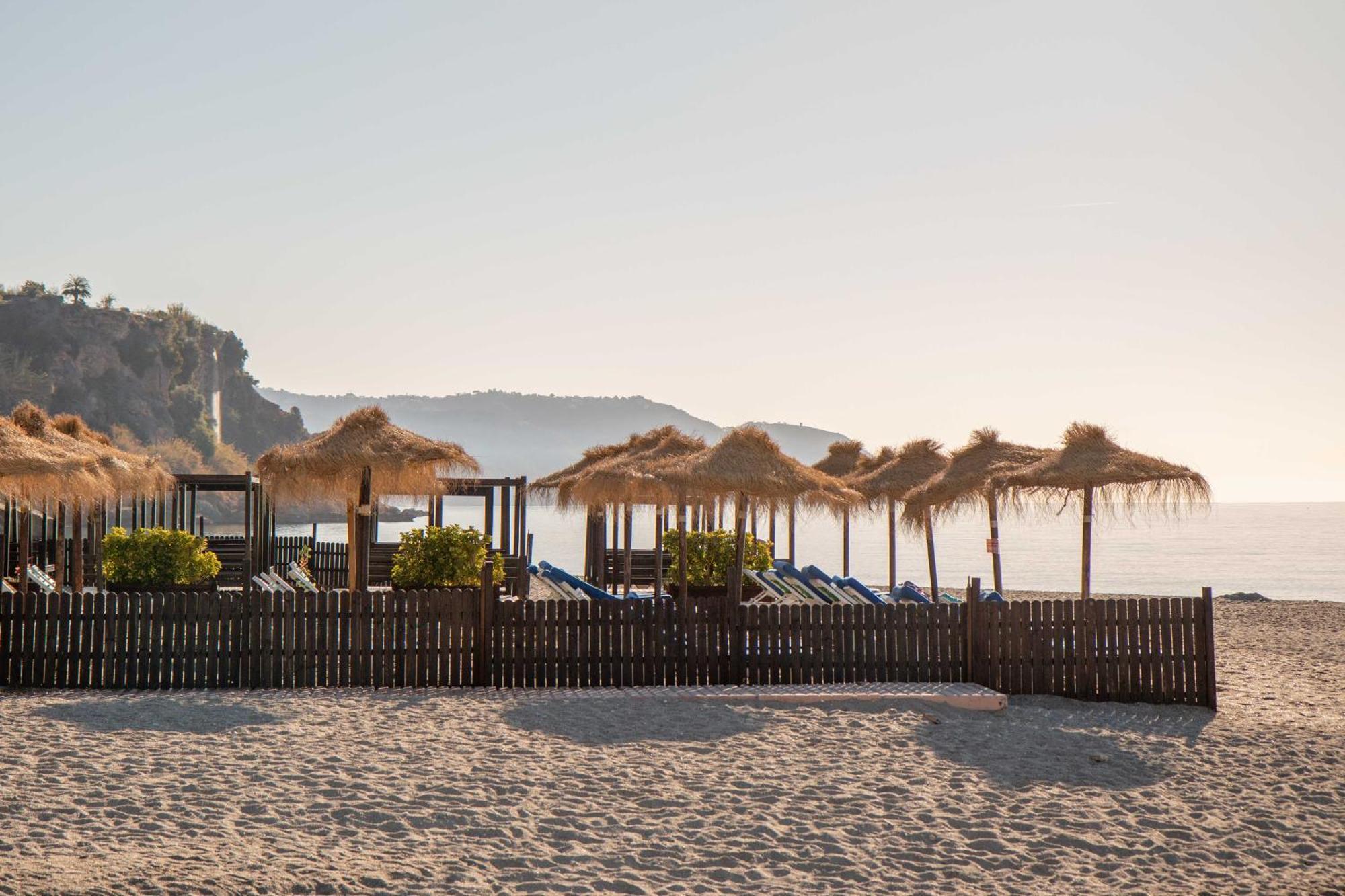 Complejo Andalucia Torrecilla Beach Nerja Bagian luar foto